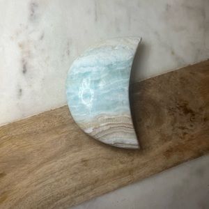 Large Caribbean Calcite Moon 🌙